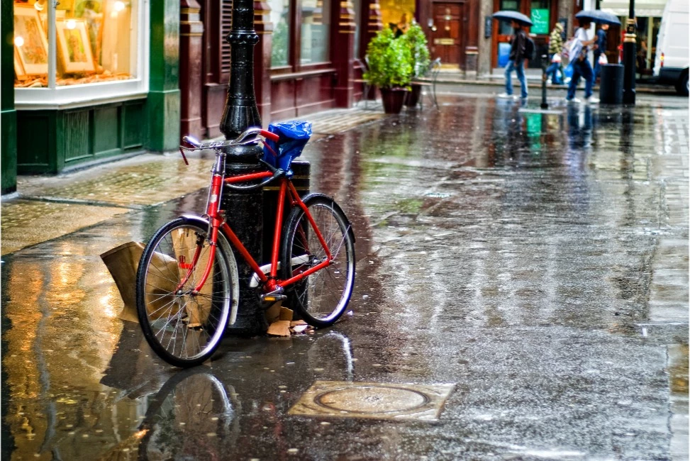 Rainy Day Bike Riding Tips